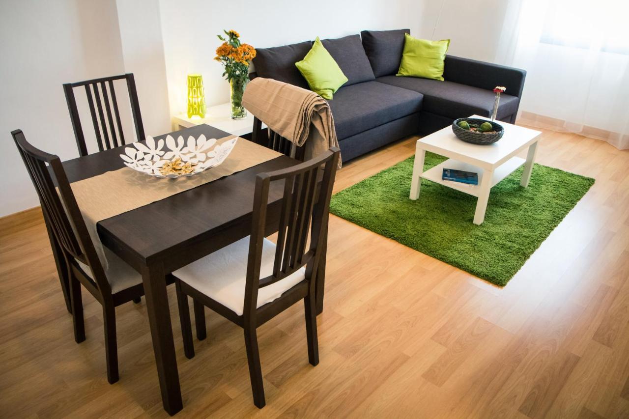 Holidays2malaga Heredia 3 Bedroom Opposite Port Appartamento Málaga